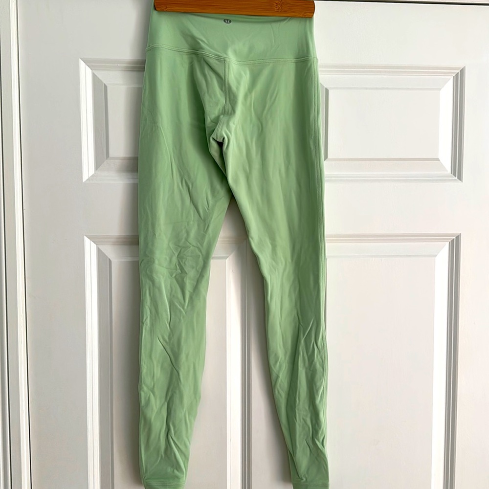 Lululemon Size 4 Align Legging High-Rise 28”